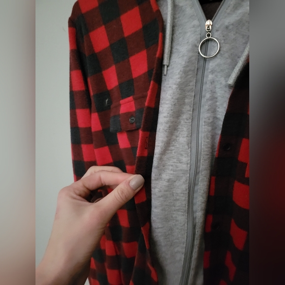 Ladies shirt ardene - Picture 2 of 3